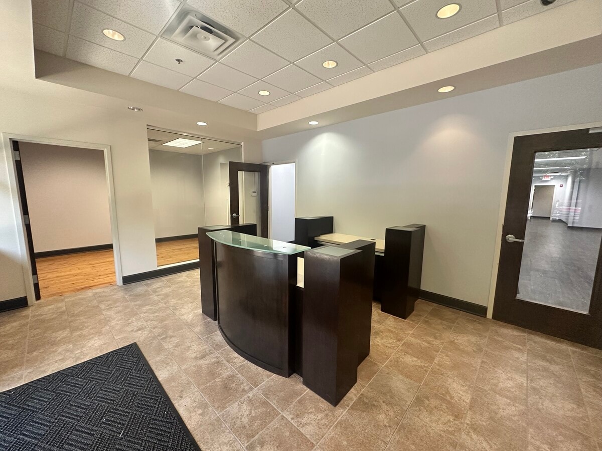6525 Shiloh Rd, Alpharetta, GA 30005 - Lot D-700 -  - Photo intérieure - Image 1 of 29