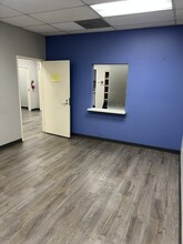 8135 S Painter Ave, Whittier, CA à louer Photo intérieure– Image 1 sur 29