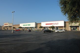 Plus de détails pour 2313-2425 S Mooney Blvd, Visalia, CA - Bureau/Local commercial à louer