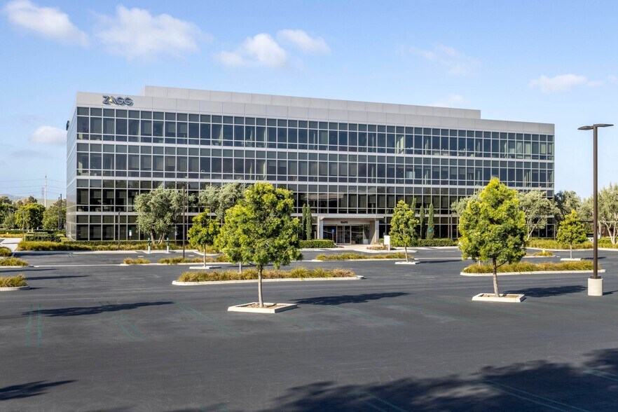 15545 Sand Canyon Ave, Irvine, CA à louer - Photo de l’immeuble – Image 1 sur 34