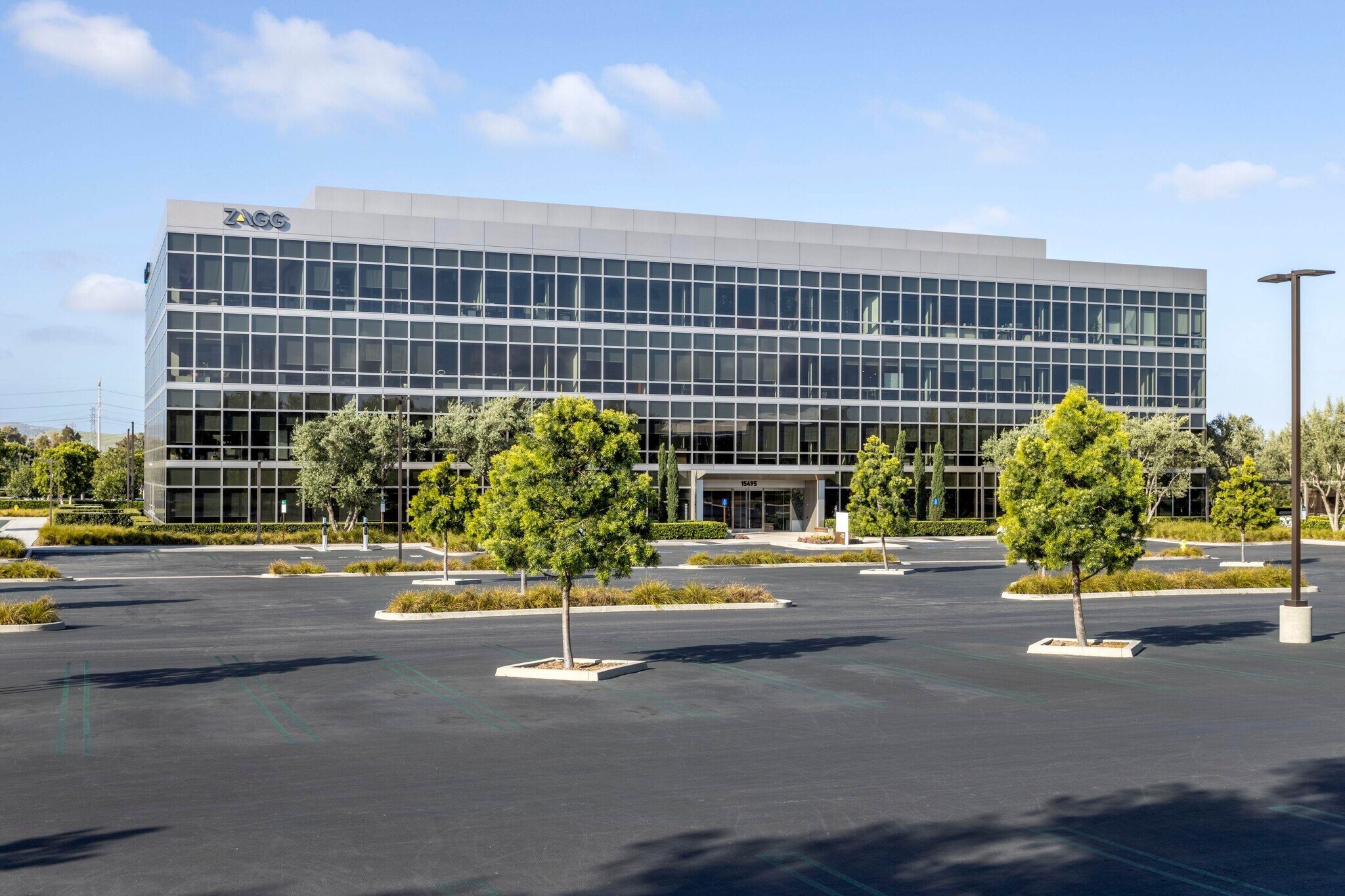 15545 Sand Canyon Ave, Irvine, CA à louer Photo de l’immeuble– Image 1 sur 35