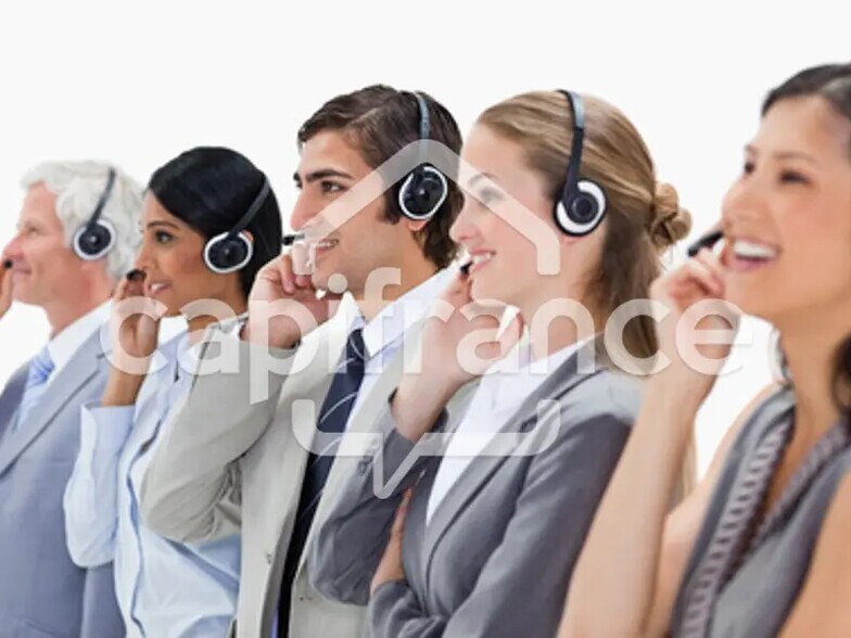 Local d'activités dans Montlhéry à vendre - Photo de l’immeuble – Image 1 sur 1