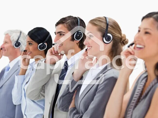 Plus de détails pour Local d’activités à vendre