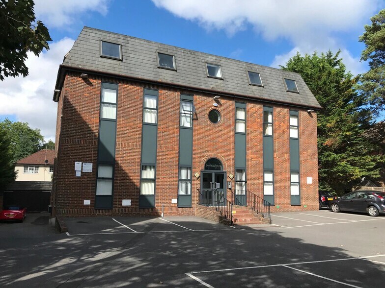 38 Poole Rd, Bournemouth à louer - Photo principale – Image 1 sur 1