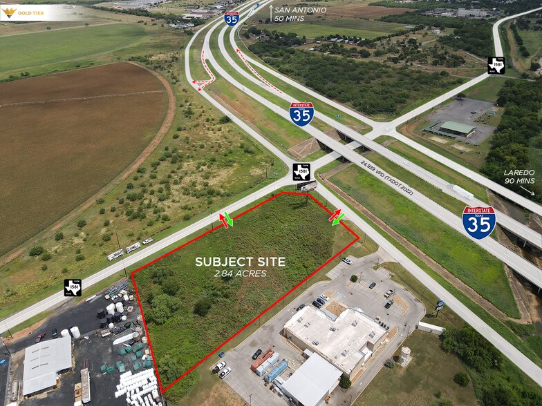IH-35 & FM 1581, Pearsall, TX à vendre - Photo de l’immeuble – Image 2 sur 8