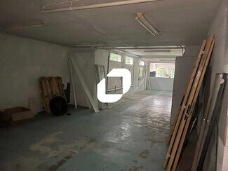 Plus de détails pour Bureau, Local d'activités à louer