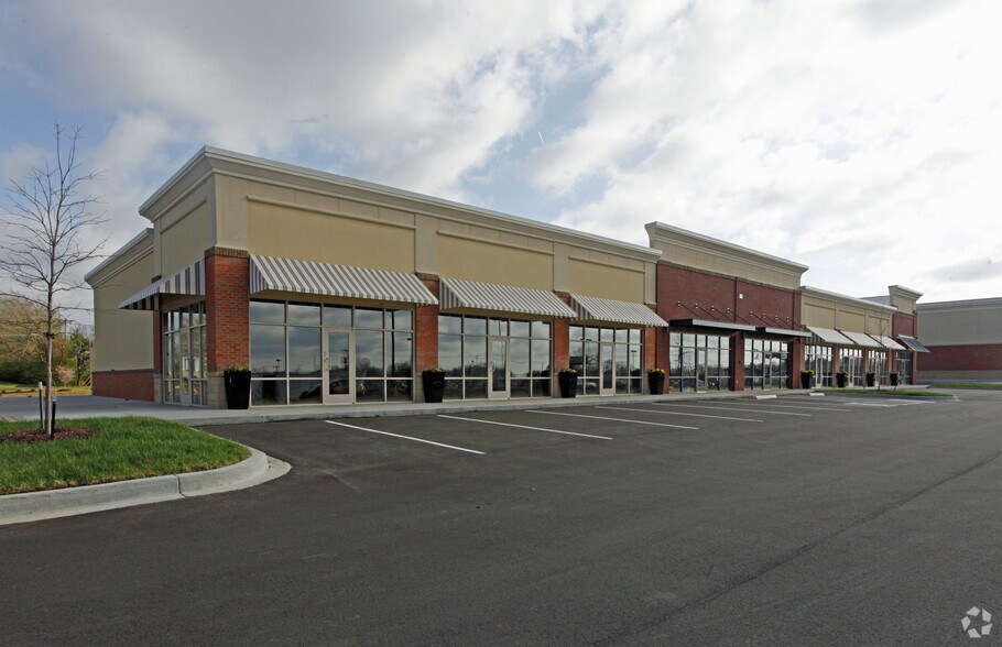 1771 Madison St, Clarksville, TN à louer - Photo de l’immeuble – Image 2 sur 5
