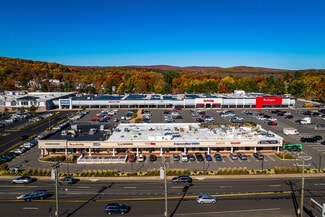 Plus de détails pour 683 Farmington Ave, Bristol, CT - Local commercial à louer
