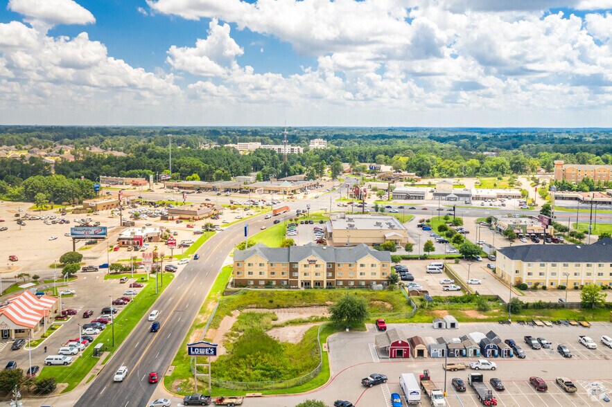 3305 N 4th St, Longview, TX à vendre - Aérien – Image 2 sur 4