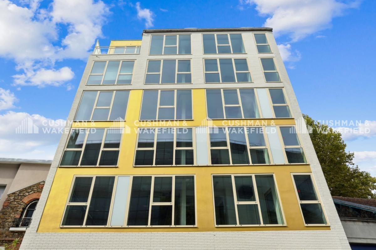 77 Rue Jean Bleuzen, Vanves à vendre Photo de l’immeuble– Image 1 sur 15