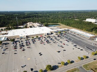 Plus de détails pour 7707-7711 S Raeford Rd, Fayetteville, NC - Local commercial à vendre