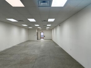 933 N FM 1821 Rd, Mineral Wells, TX à louer Photo intérieure– Image 1 sur 2