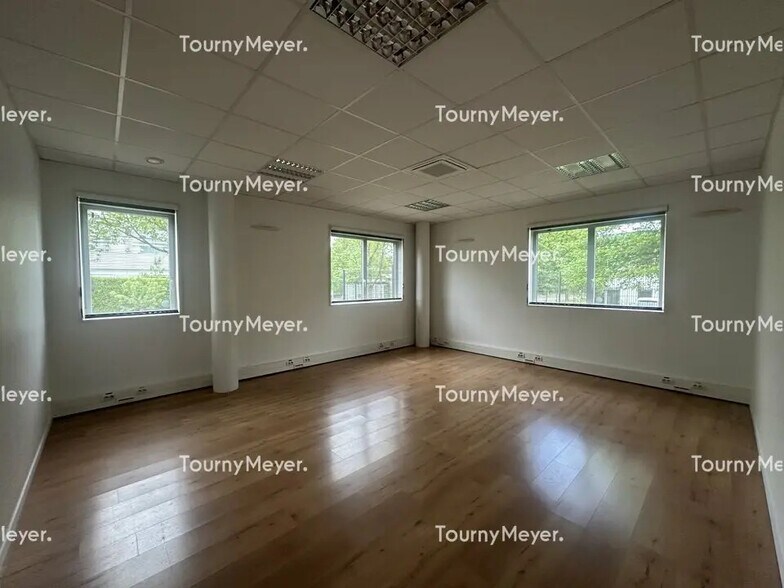 Bureau dans Saint-Herblain à louer - Photo de l’immeuble – Image 2 sur 5