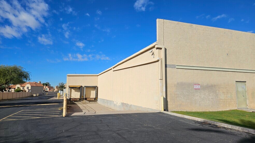 825 W University Dr, Mesa, AZ à vendre - Photo de l’immeuble – Image 3 sur 6