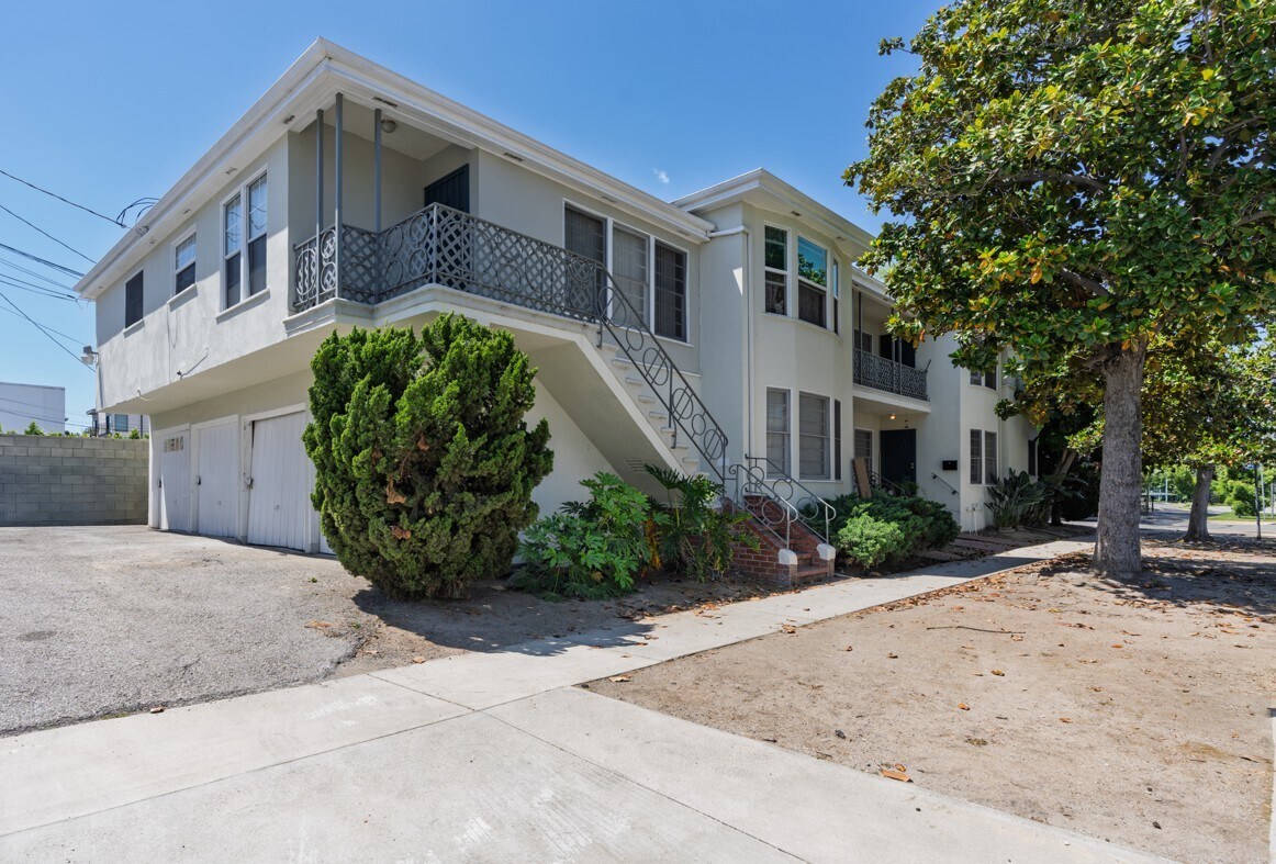 5076-5084 Pickford St, Los Angeles, CA à vendre Photo principale– Image 1 sur 12