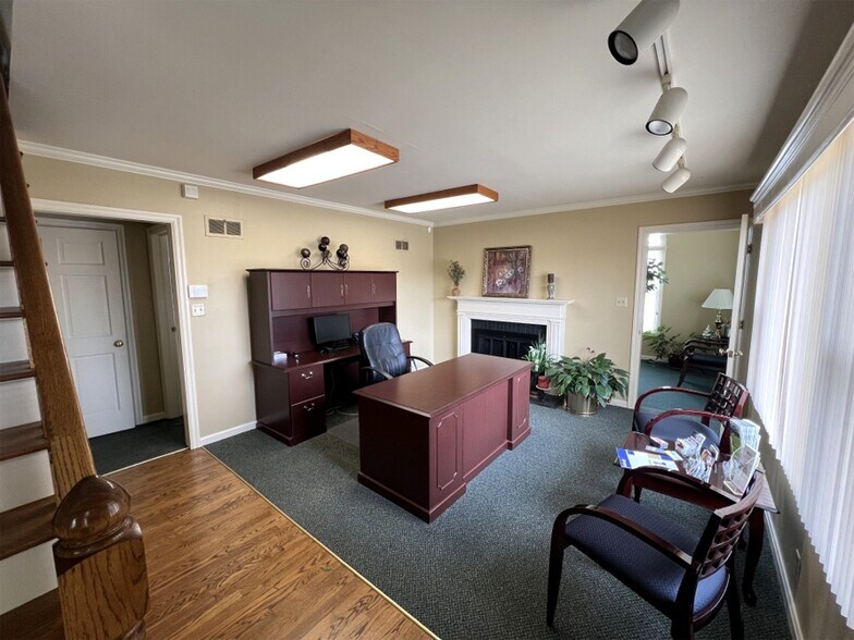 1420 N Weinbach Ave, Evansville, IN à louer - Photo intérieure – Image 3 sur 11
