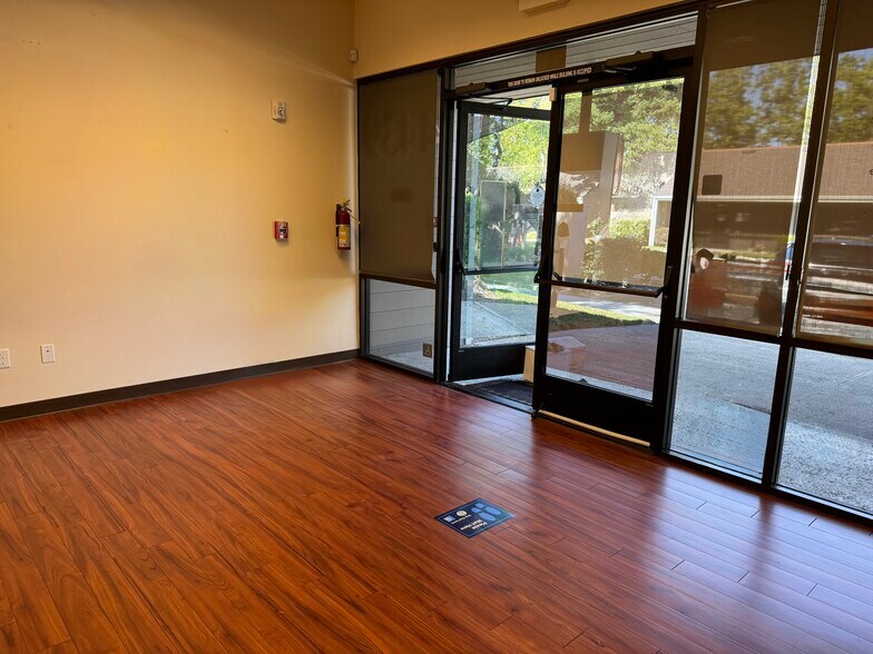 4439 Stoneridge Dr, Pleasanton, CA à louer - Photo intérieure – Image 2 sur 14
