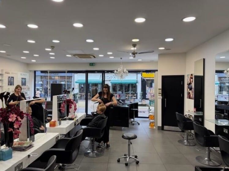 61-63 Peascod St, Windsor, BKS SL4 1DE - Lot 61-63 - - Photo intérieure - Image 1 of 2