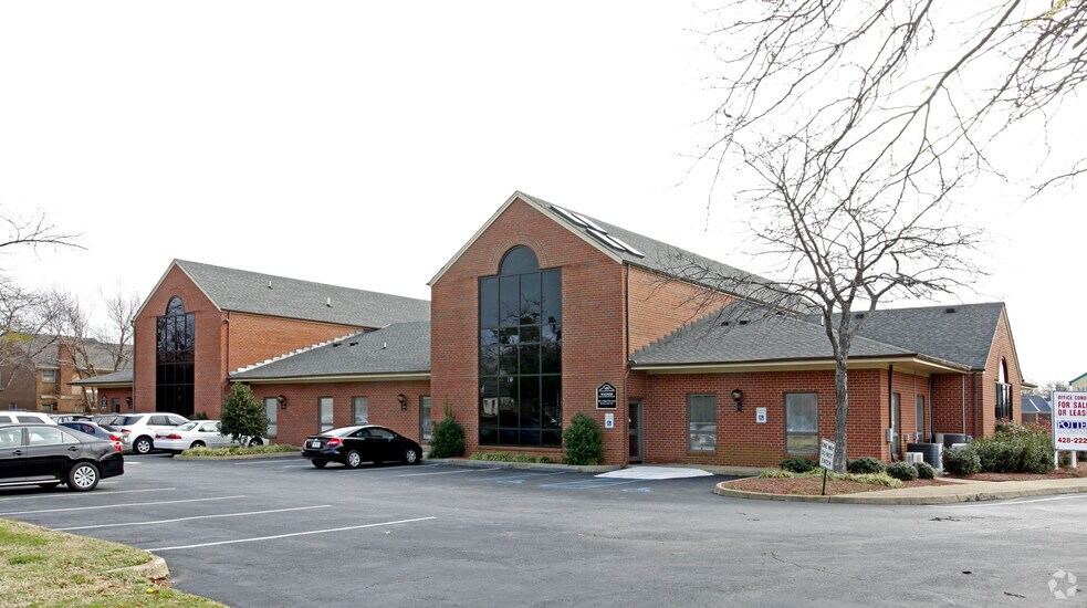 968 First Colonial Rd, Virginia Beach, VA à vendre - Photo de l’immeuble – Image 2 sur 21