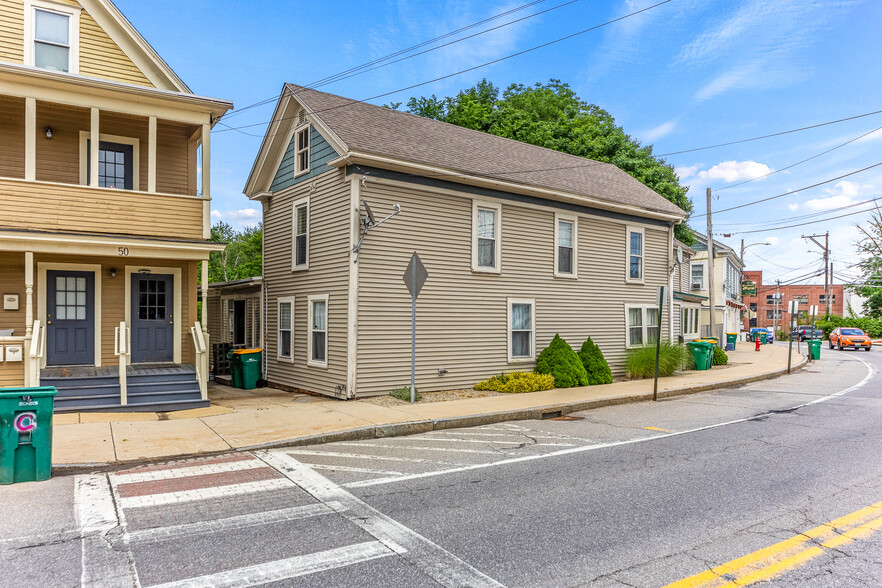 52 Pickering Rd, Rochester, NH à vendre - Photo de l’immeuble – Image 2 sur 36
