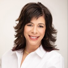 Beth Hennick