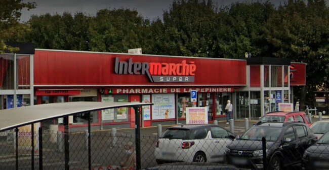 Plus de détails pour Local commercial à louer