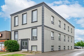 Plus de détails pour 337 King St W, Oshawa, ON - Bureau à louer