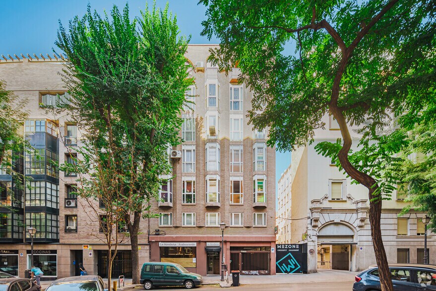 Calle de Vallehermoso, Madrid, Madrid à louer - Photo principale – Image 1 sur 2