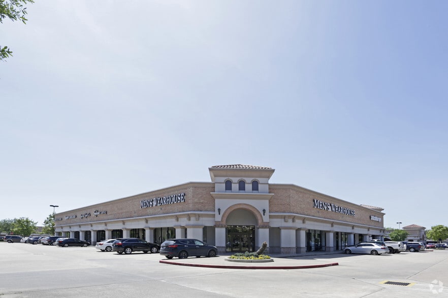 2725-2623 Town-Center Blvd, Sugar Land, TX à louer - Photo principale – Image 2 sur 13