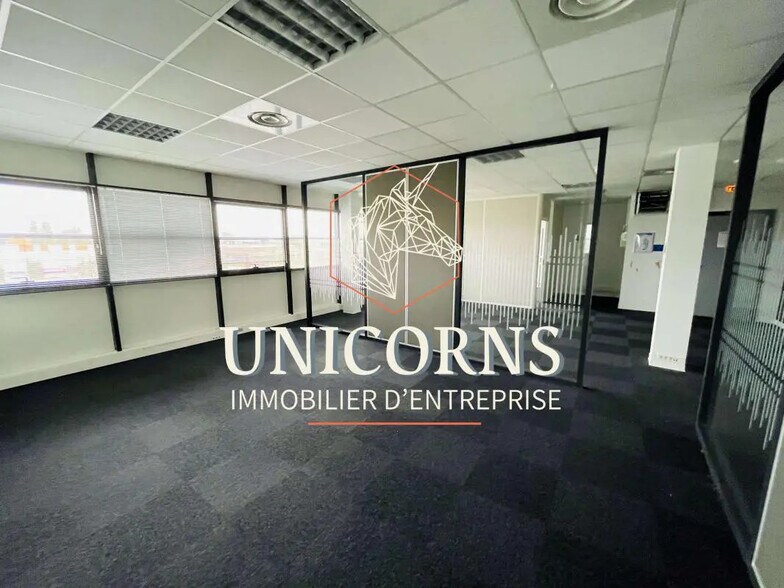Bureau dans Colomiers à louer - Photo de l’immeuble – Image 3 sur 4