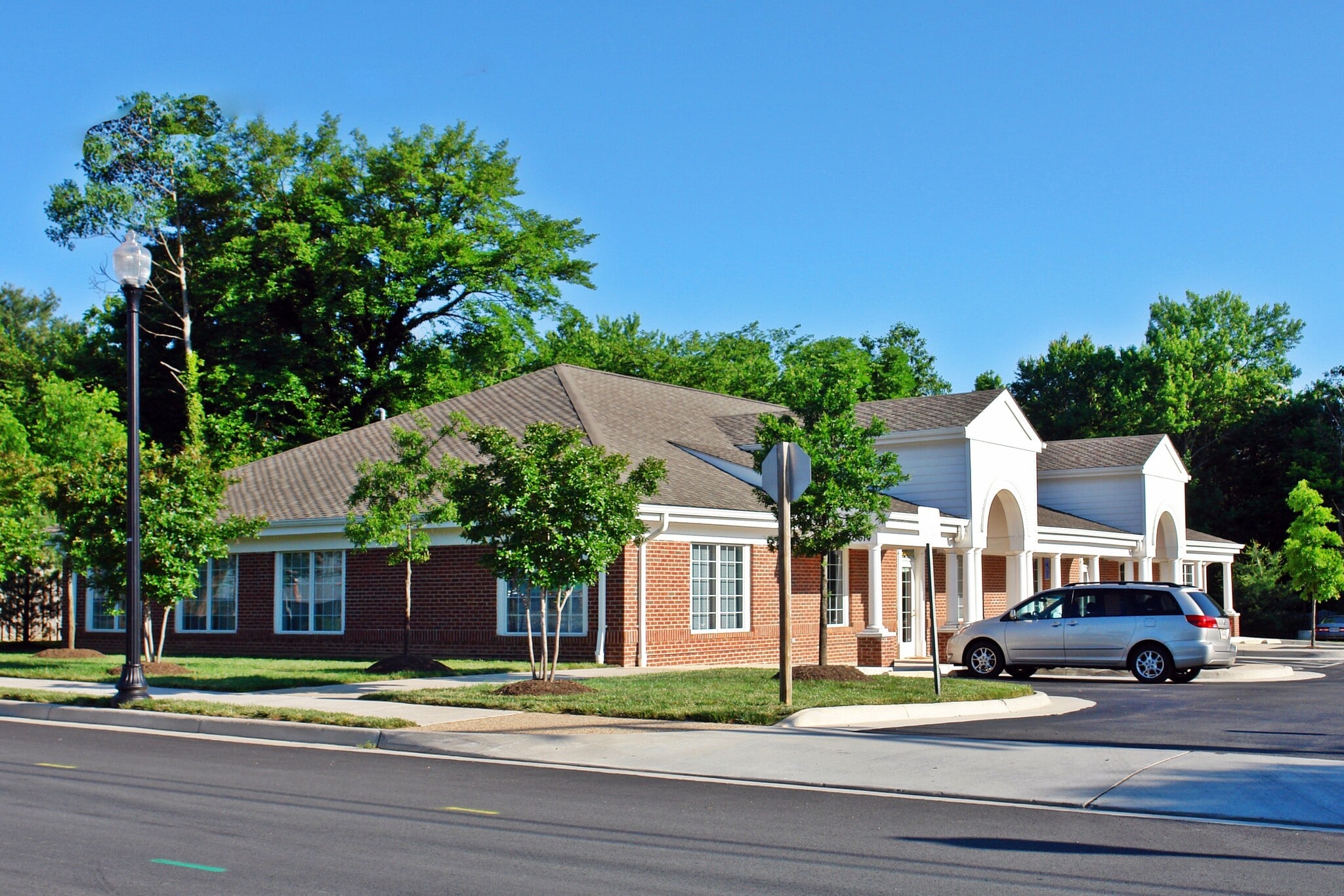 10614 Warwick Ave, Fairfax, VA à louer Photo intérieure– Image 1 sur 32