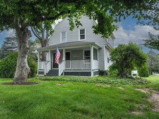 Plus de détails pour 1317 Corbin Ave, New Britain, CT - Bureau à vendre