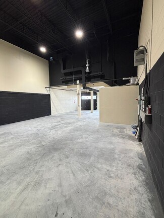 Plus de détails pour 585 Hanlon Creek Blvd, Guelph, ON - Industriel/Logistique à louer