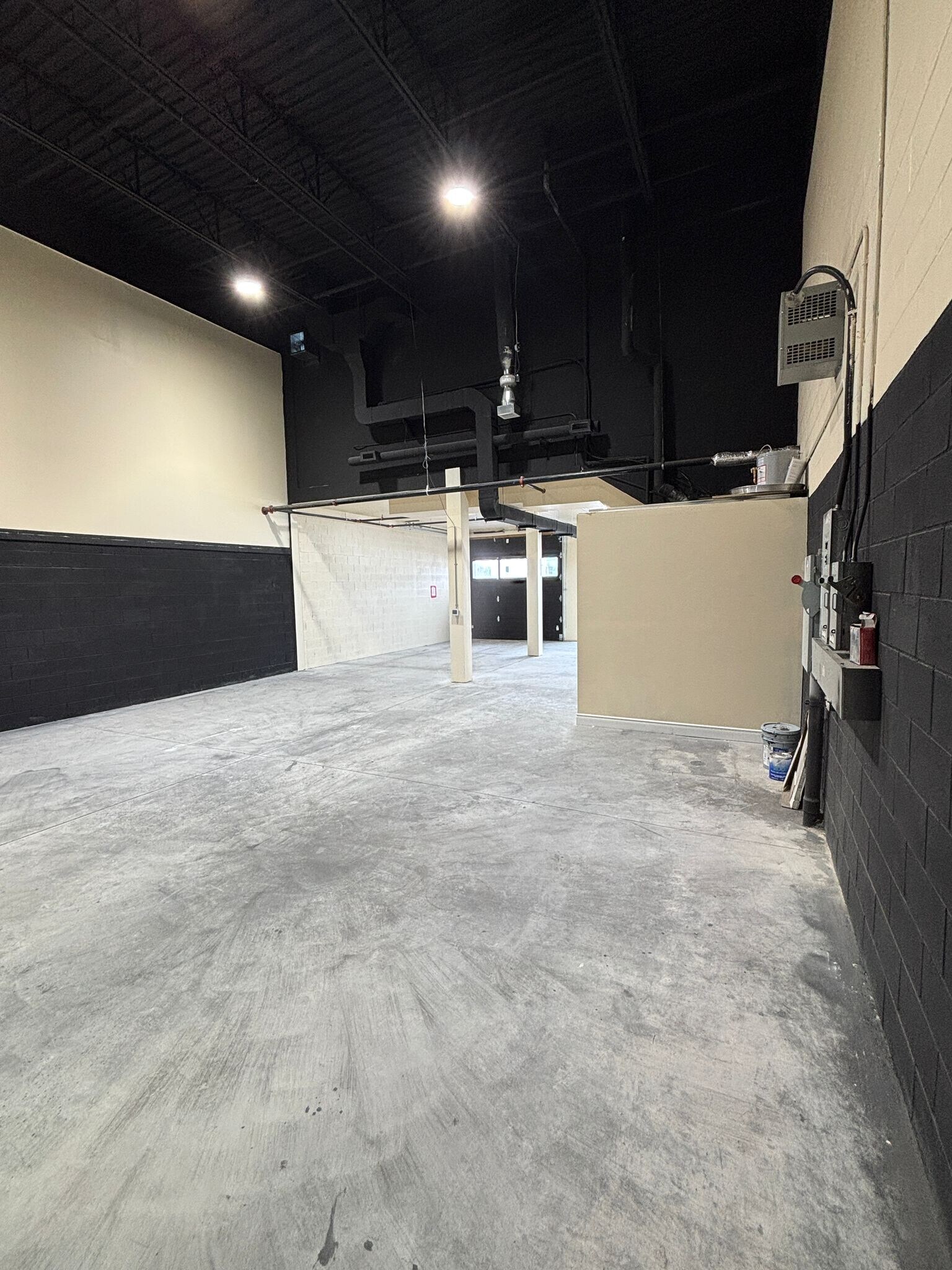 585 Hanlon Creek Blvd, Guelph, ON à louer Photo principale– Image 1 sur 17