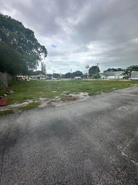 34 SE 6th St, Stuart, FL à vendre - Photo de l’immeuble – Image 3 sur 6