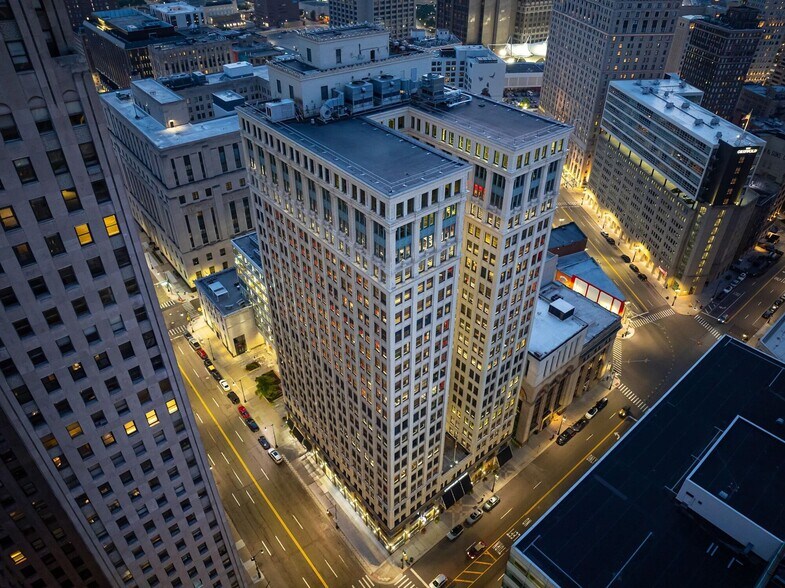 719 Griswold St, Detroit, MI à louer - Photo de l’immeuble – Image 1 sur 14