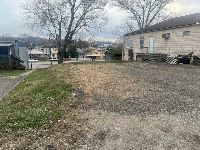 3145 Washington St W, Charleston, WV à vendre - Photo de l’immeuble – Image 3 sur 15