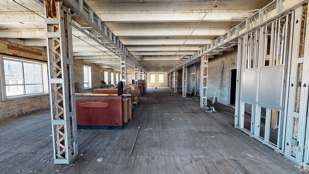 165 N May St, Chicago, IL à vendre - Numérisation 3D Matterport – Image 3 sur 11