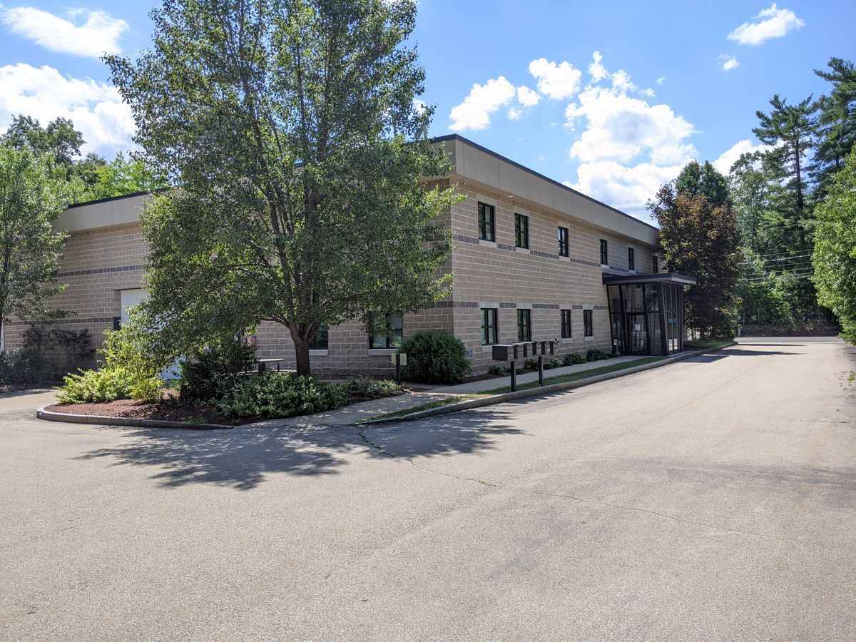 94 River Rd, Hudson, NH à vendre Photo principale– Image 1 sur 17