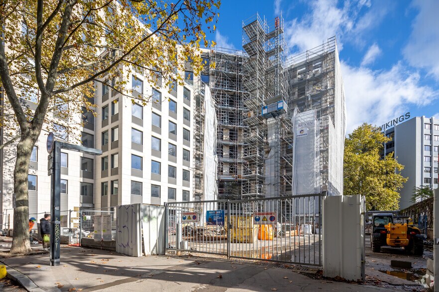 Bureau dans Villeurbanne à louer - Photo principale – Image 1 sur 1