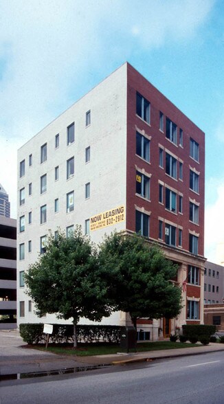 127 E Michigan St, Indianapolis, IN à louer - Photo de l’immeuble – Image 2 sur 29
