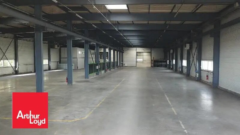 Local d'activités dans Fontenay-sur-Eure à vendre - Photo de l’immeuble – Image 2 sur 5
