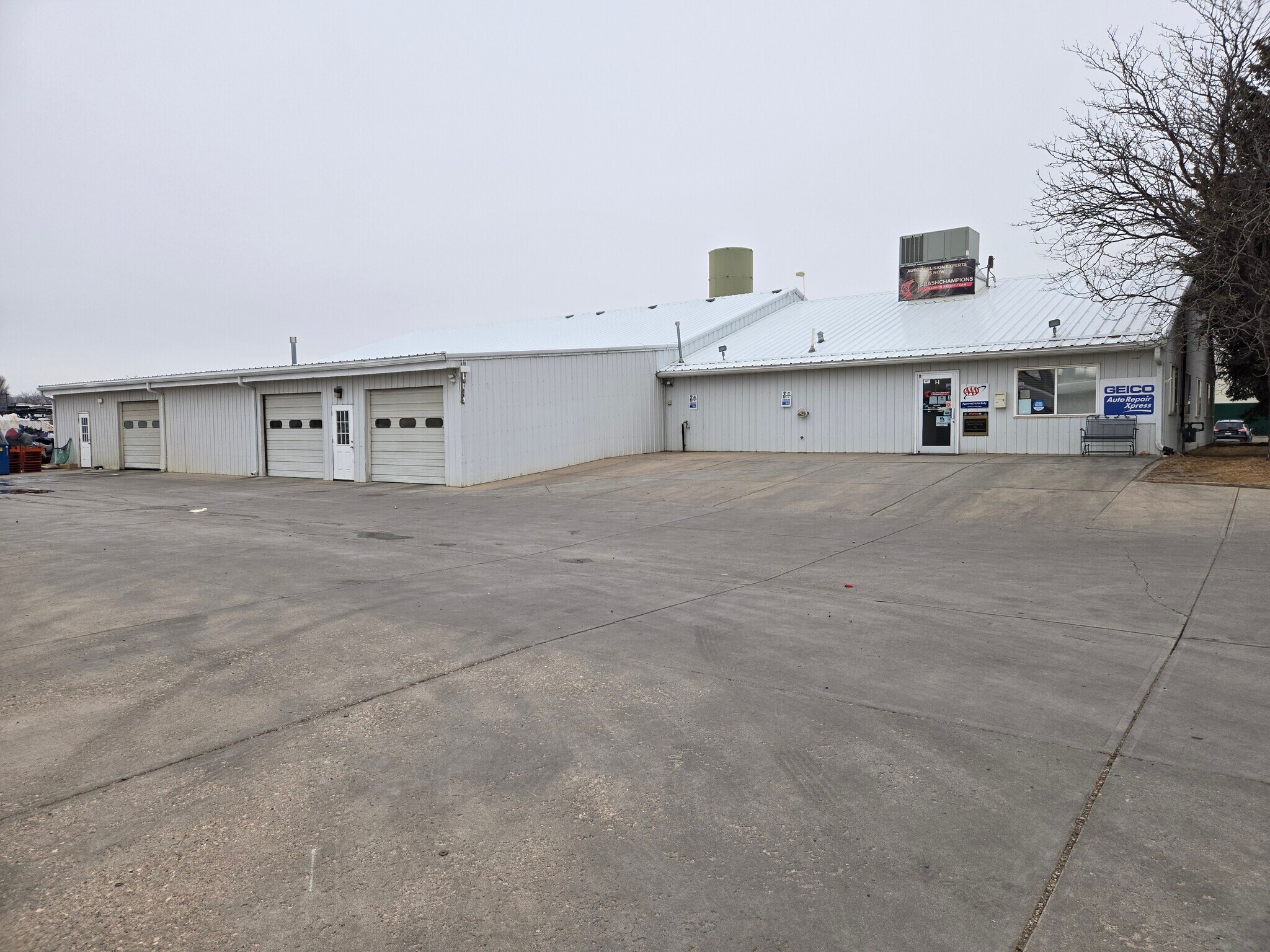 900 E Lincoln Ave, Fort Collins, CO à louer Photo principale– Image 1 sur 5