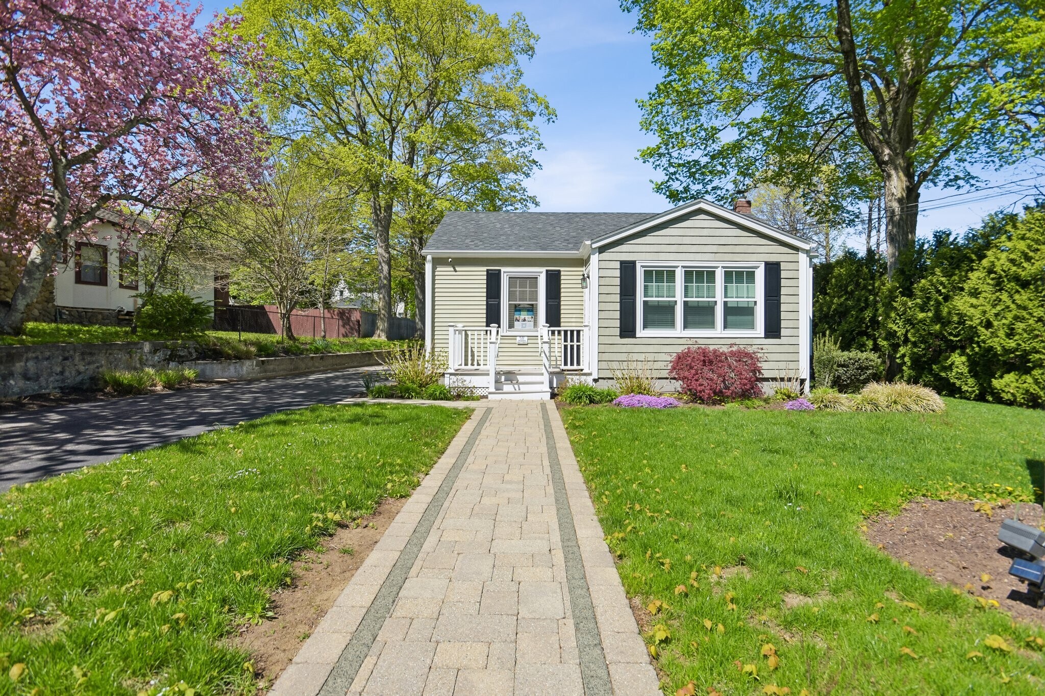 65 Sachem St, Norwich, CT à vendre Photo principale– Image 1 sur 29