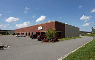 Plus de détails pour 1010 Van Buren Ave, Indian Trail, NC - Local d'activités à louer