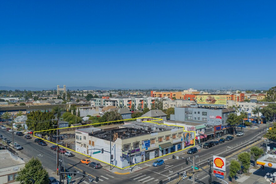 3751 International Blvd, Oakland, CA à vendre - Aérien – Image 3 sur 17
