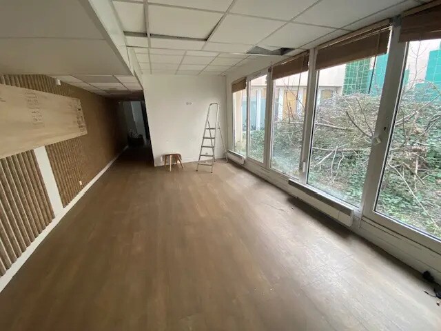21 Rue Danton, Le Kremlin-Bicêtre à louer - Photo de l’immeuble – Image 3 sur 5