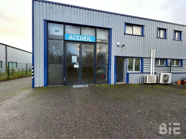 Local d’activités dans Bègles à louer - Photo de l’immeuble – Image 1 sur 14