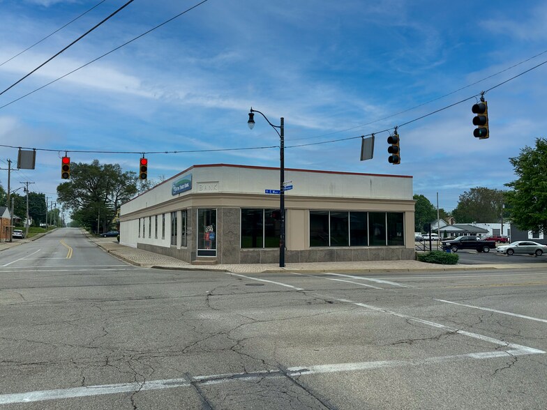 1 E Main St, Trotwood, OH à vendre - Photo de l’immeuble – Image 2 sur 2