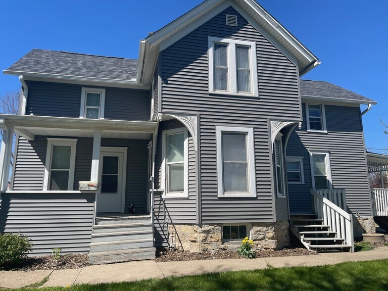 1208 & 1203 Main St portefeuille de 2 biens à vendre sur LoopNet.fr - Photo de l’immeuble – Image 3 sur 5